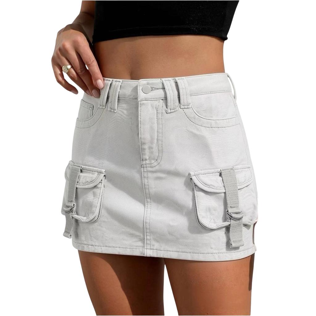 Women Casual Low Waist Slim Fit Mini Skirt with Utility Pockets Belt Loops and Front Button Closure Suitable for Daily Wear