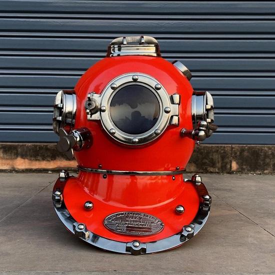 

Красный водолазный шлем Реплика шлема для глубоководных погружений Морской декор Подарок для аквалангиста Шлем Boston Mark V