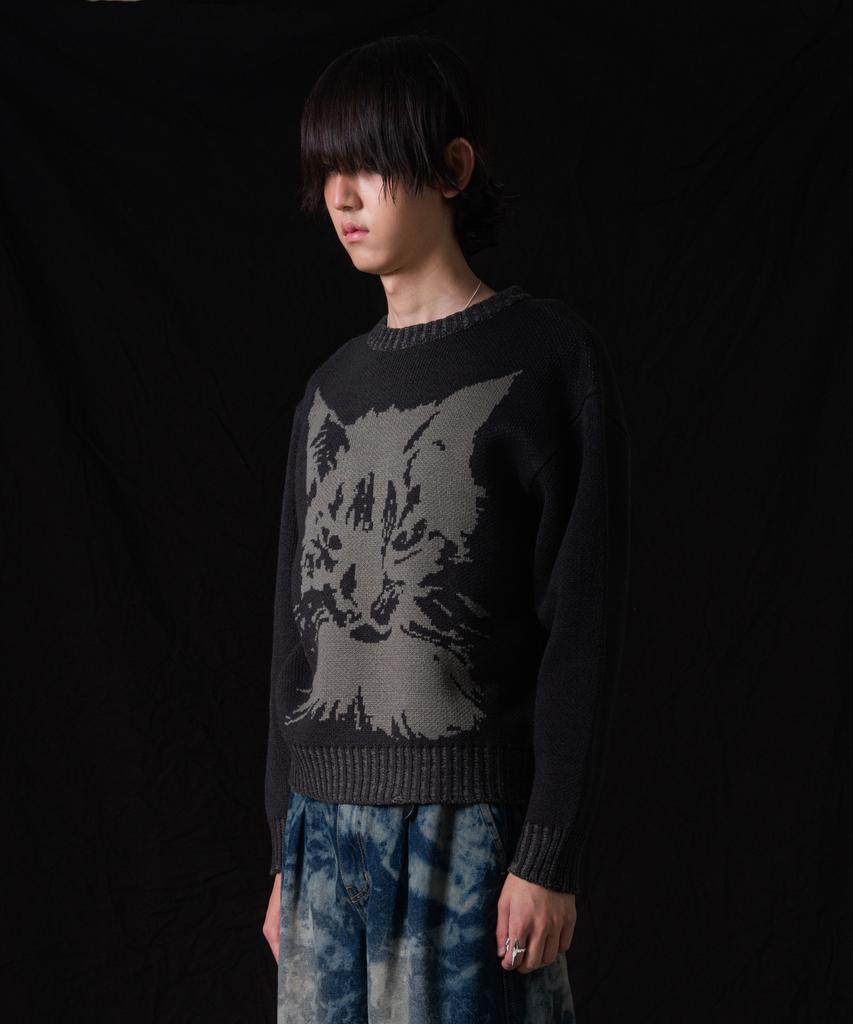 IUGAMAKARAS Cat Graphic Distressed Knit (Deep Khaki)