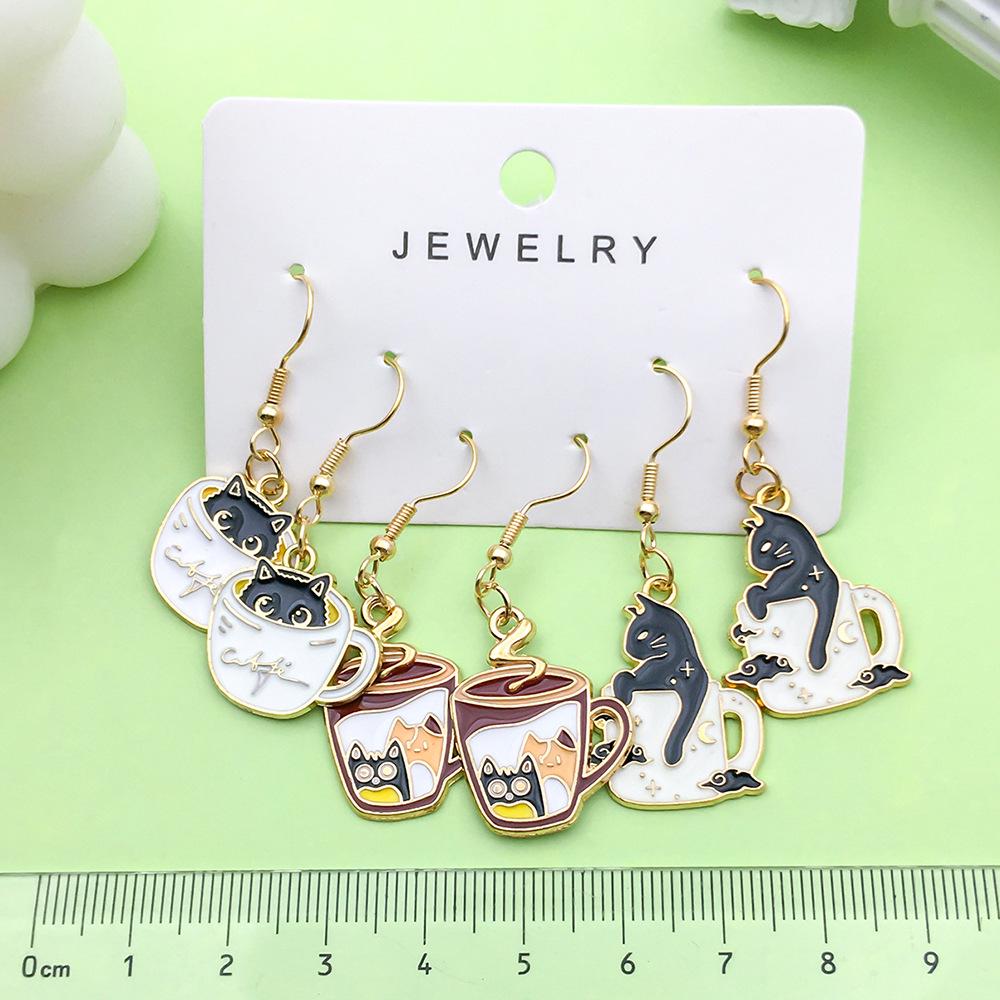 Exclusive Alloy Cartoon Kitten Print Earrings Fashion Set