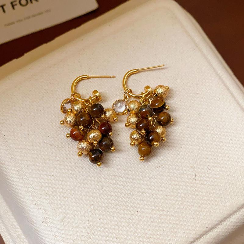 Silver Needle Geometric Tiger Eye Flower Earrings - Retro Style, Light Luxury, High-End Fashion Ear Studs