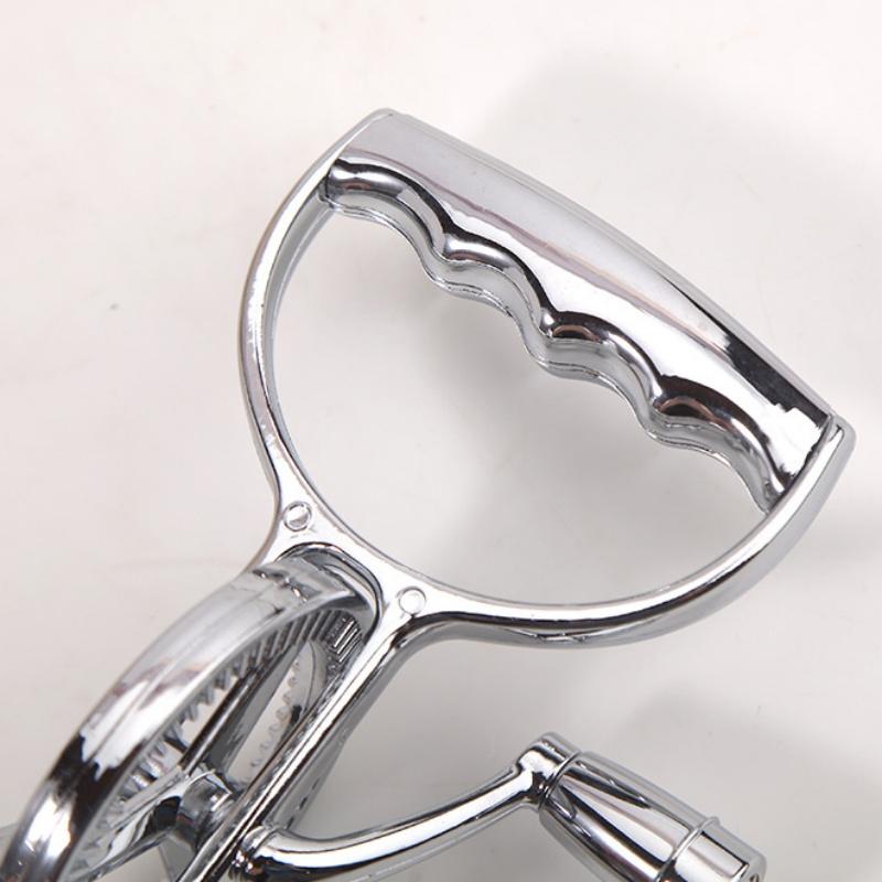 Manual Crank Egg Beater Milk Mixer Cream and Butter Mixer Whisking Frother Kitchen Cooking Tools and Kitchen Utensils