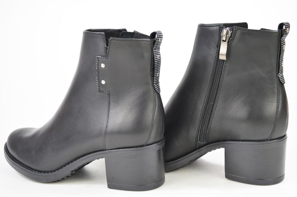 Ботинки Marco 1801 36 Черные кожа