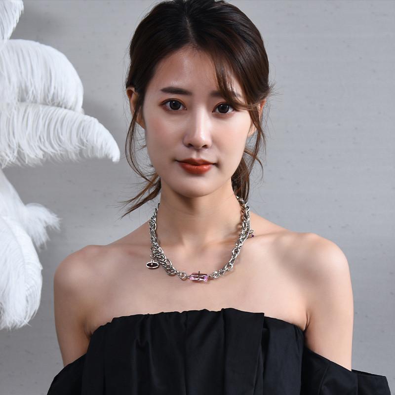 Stylish Multi-layer Titanium Steel Floral Necklace With Diamond Detailing For Women Perfect For Sweater Outfits