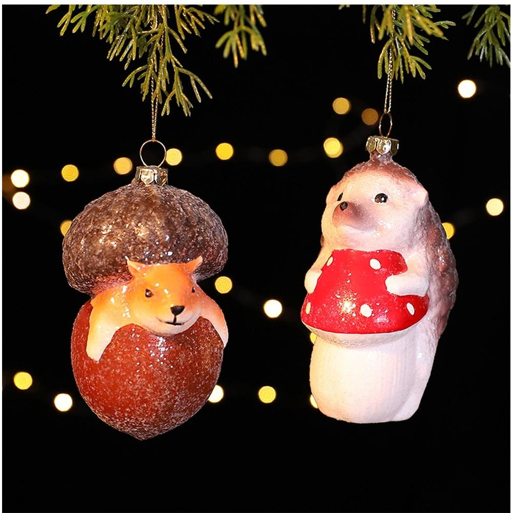 Lightweight Plastic Christmas Tree Hanging Ornaments with Hedgehog Squirrel and Fox Figures for Holiday Decoration