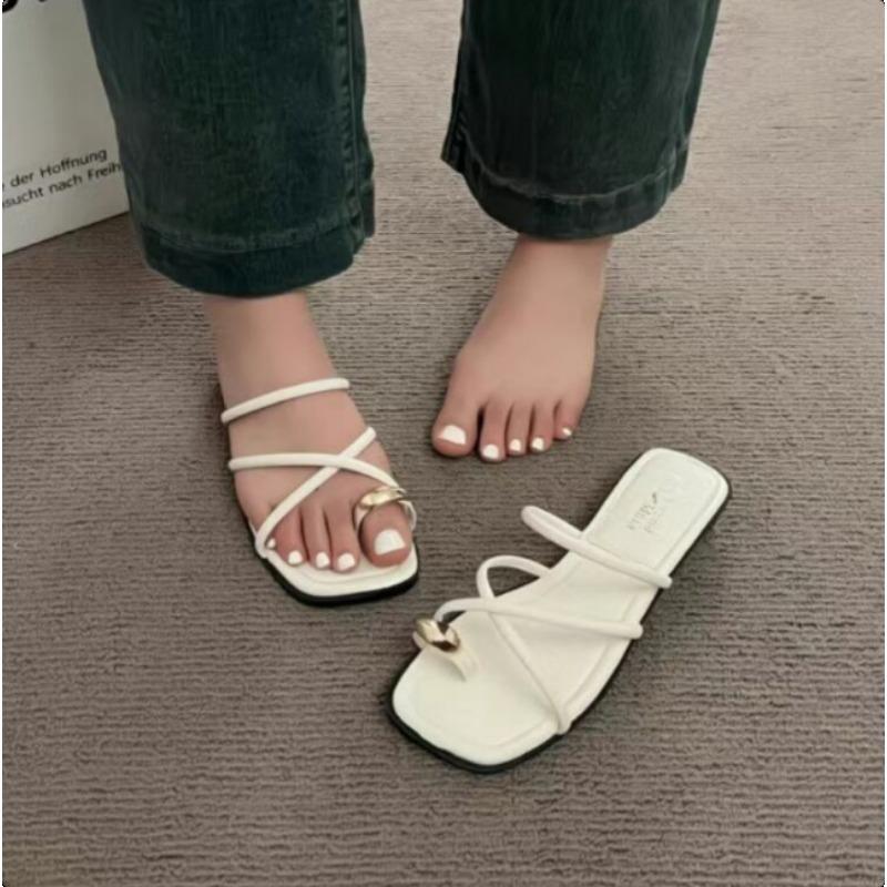 Fashion Stylish Women Flip Flop Cross Strap Slide Sandals Comfortable Toe Loop Beach Slipper with Casual Solid Color Design for Summer