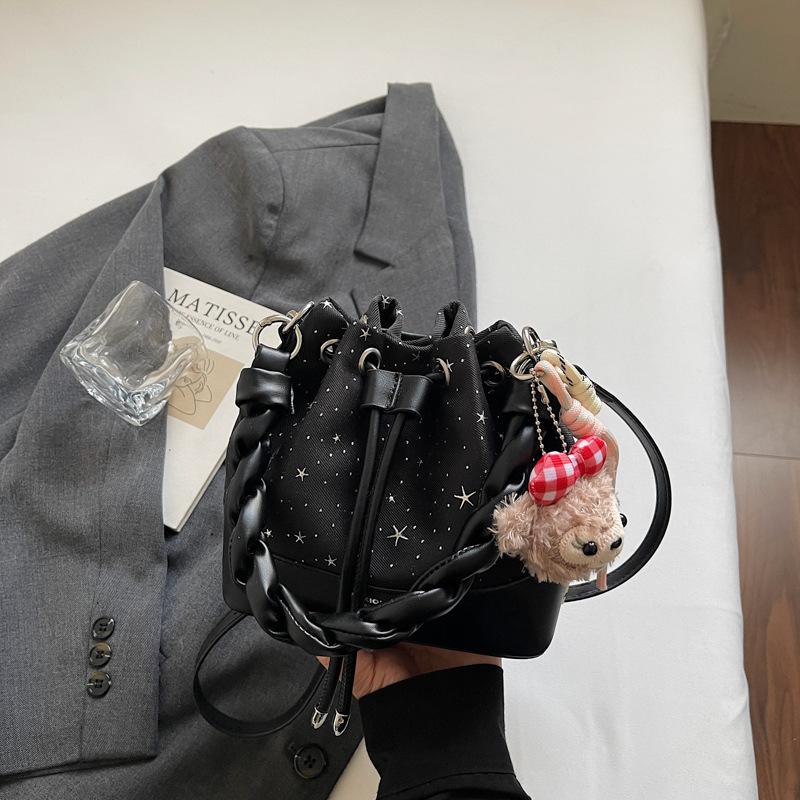 Springtime: Stylish Single-shoulder Bag and Stylish Crossbody Bucket Bag чёрный