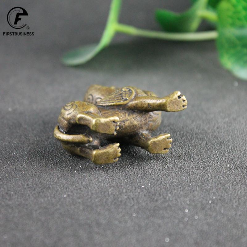 Vintage Brass Lion Miniatures Figurines Ornament Antique Pure Copper Animal Tea Pets Table Desktop Decorations Crafts Accessory