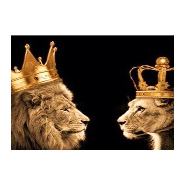 Lion Family Crown Print Canvas Painting Gallery Grade Wall Decor Posters Abstract Animal Autograph Black and White Pictures Gift