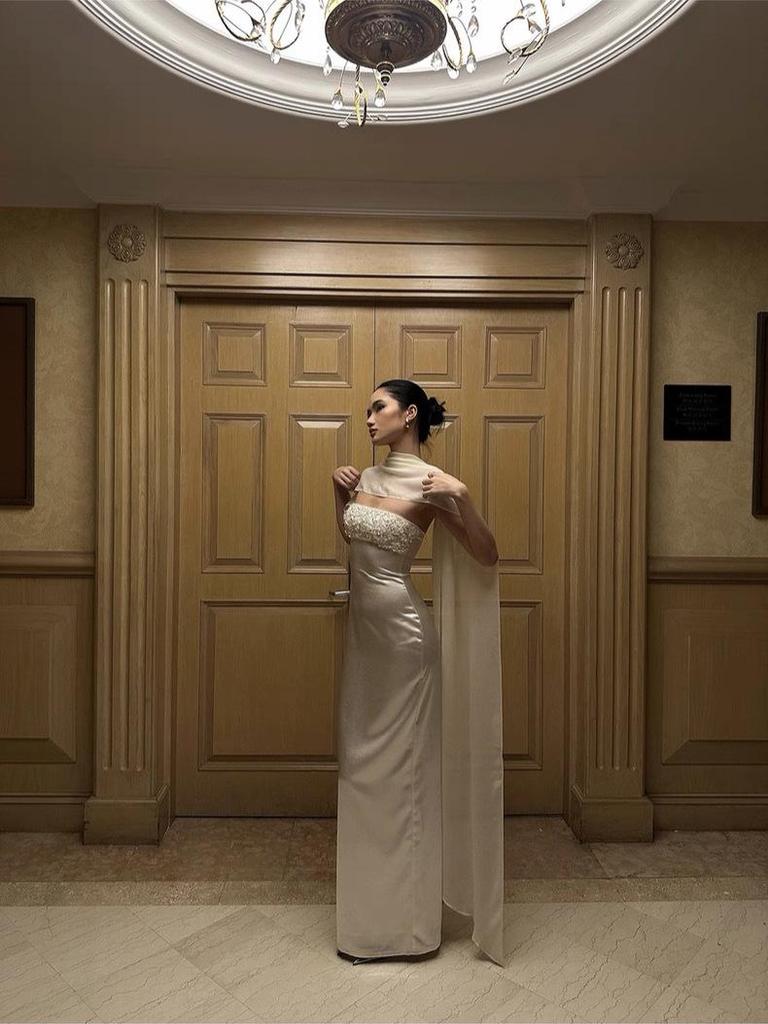 2026 New Style Sequined Strapless White Evening Gown with Shawl - Slimming & Elegant