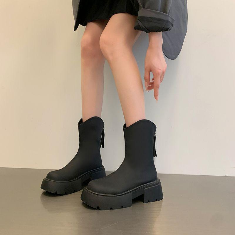 Fashion Booties Round Toe Chelsea Leather Woman Short Shoes On Promotion Autumn Hot Chic and Elegant Goth New In Ankle Boots for Women