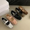Sapatos de mulher – Sabrinas