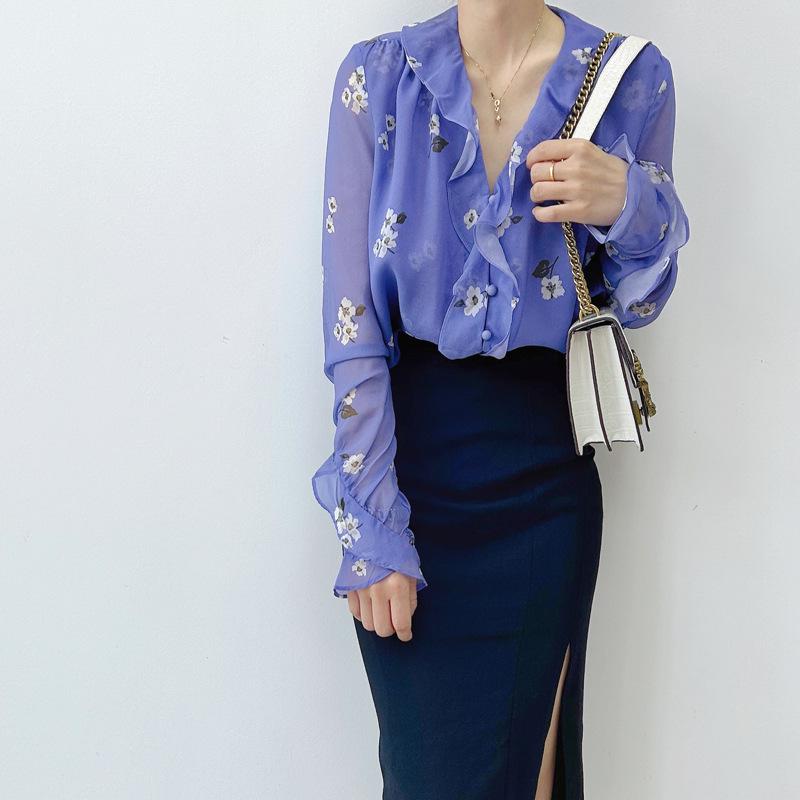 Damen Maulbeerseide V-Ausschnitt Bluse - Französisch Lila, Rüschen, Geknöpft, Doppellagig