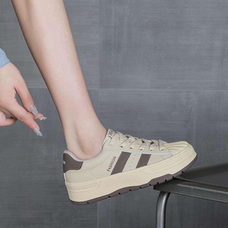 

Leather biscuit shoes women s new thick-soled lightweight heightening non-slip breathable women s shoes 40 коричневый