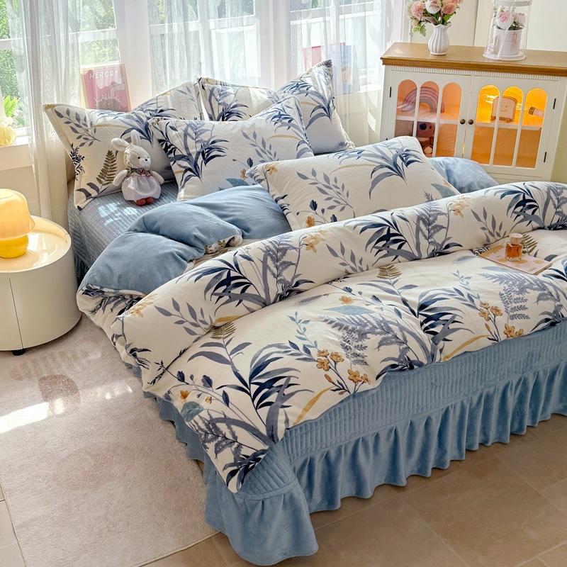Thickened Milk Fleece Bed Cover Four-Piece Set, Fleece Bed Sheet Quilt Cover, Baby Fleece Three-Piece Set, Bedding