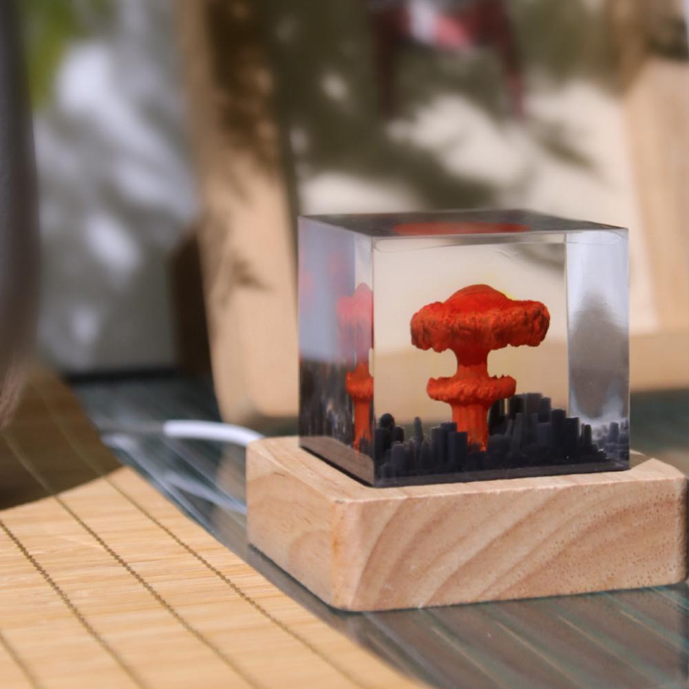 Nuclear Explosion Mushroom Cloud Lamp Resin Nuclear Explosion 3D Night Light USB Charging Creative Gifts for Kids