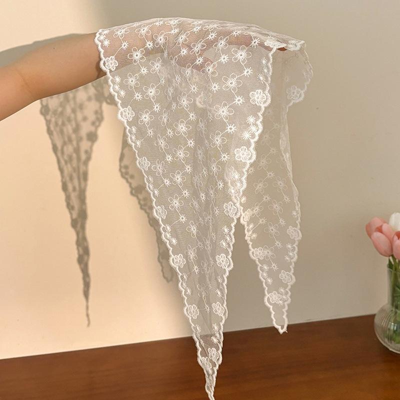 Knitted Crochet Headscarf French Pastoral Triangle Headband Handmade Soft Hair Wrapper for Beach Picnic Holiday Boho Fashion