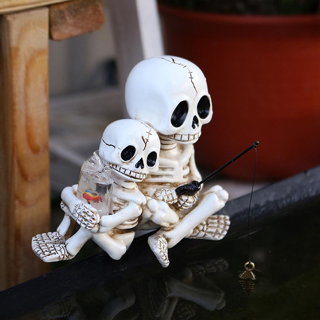 Halloween Skeleton Fishing Statue Parent-Child Fishing Skull Figurine for Landscape Yard Lawn Pond Pool Decor