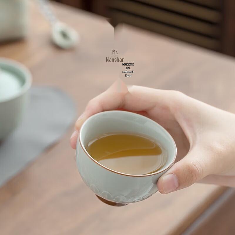 Lotus Petal Portable Ceramic Tea Set