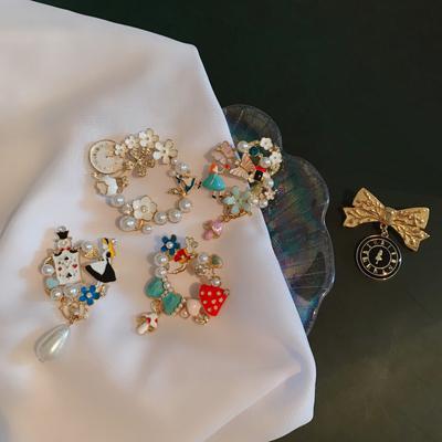 Cute Japanese Alice Brooch Collar Pin Buckle Delicate Sweet Girl Bag Brooches Accessories