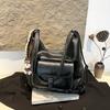 Niche retro large-capacity bag women's autumn and winter new commuter shoulder bag Maillard multi-purpose backpack