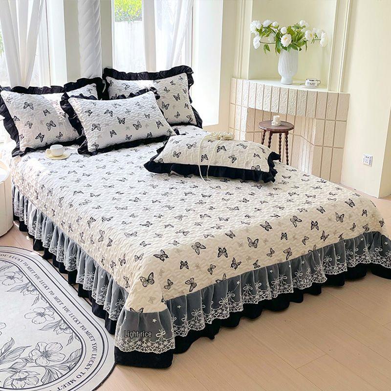 Korean Style Lace Quilted Cotton Bedspread & Pillowcase Set - Princess Style, Light Luxury, Machine Washable 48x74cm Quilted Pillowcases Pair