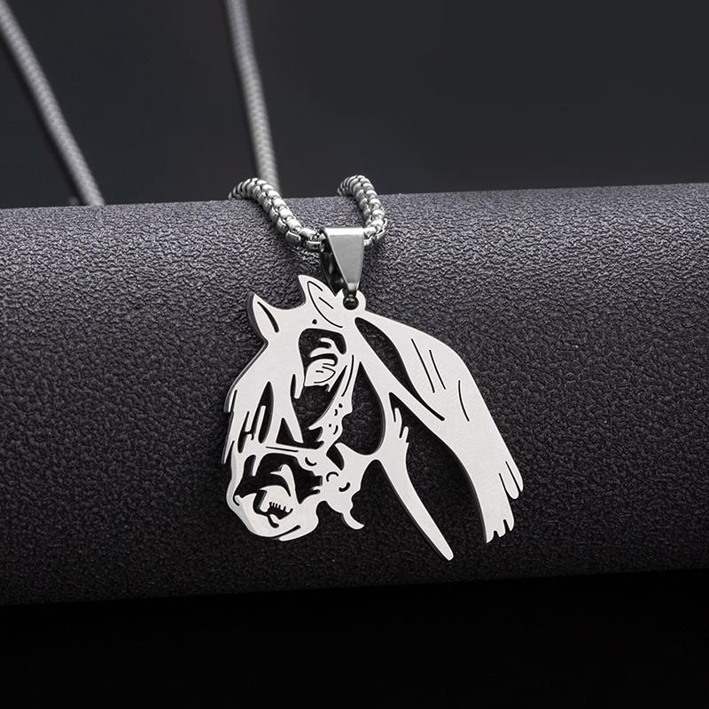 Sport Stainless Steel Hollow Horse Head Pendant Necklace For Men Women Equestrian Jewelry Accessories
