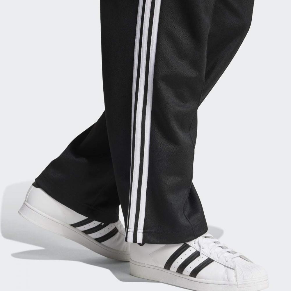 Adidas Adicolor Baggy Fit Track Pants Dailywear Iz4801