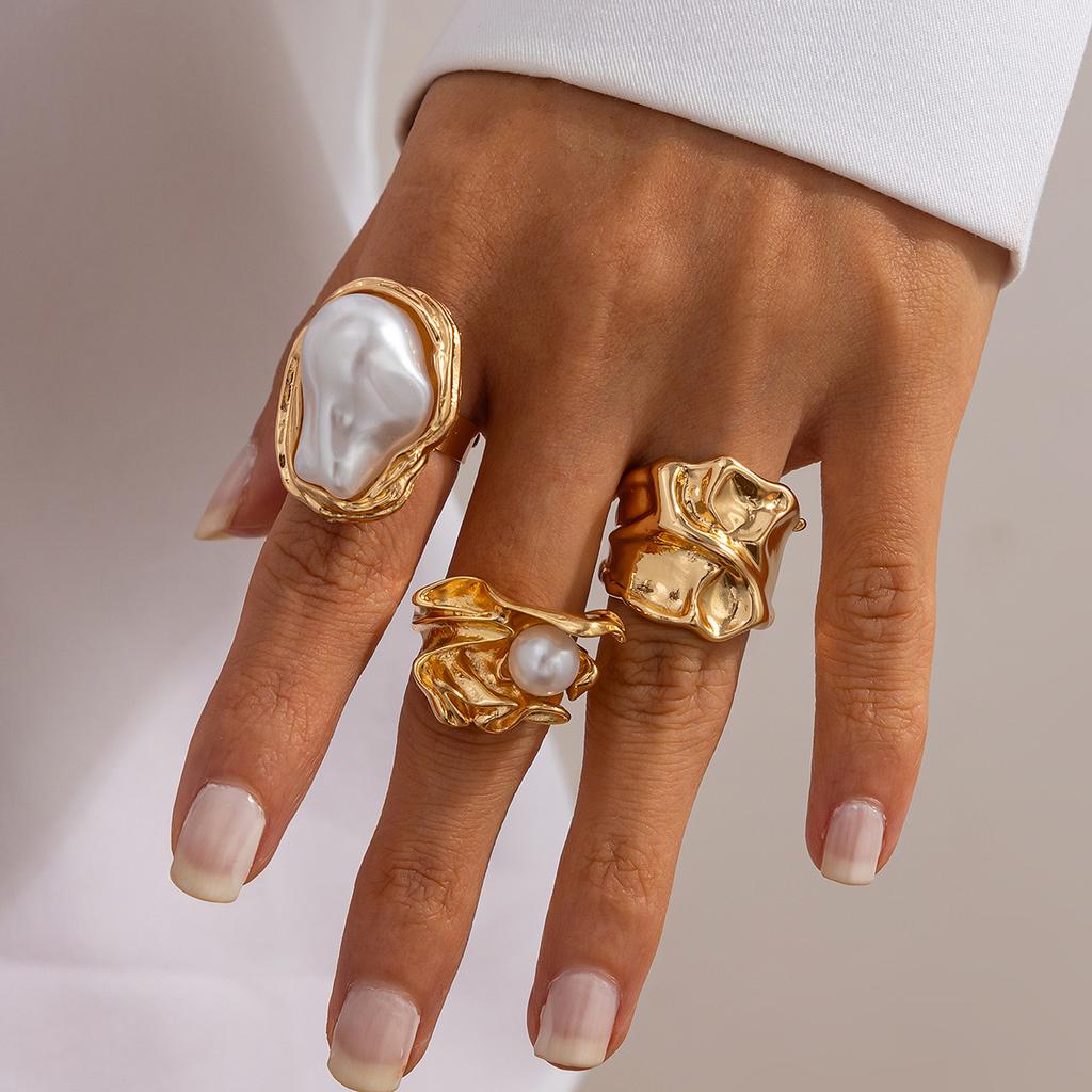 3Pcs/set Gold Color Irregular Pearl Open Rings Set for Women Exaggerated Vintage Metal Folds Thick Chunky Ring Jewelry Gifts