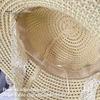 Sonnenhut aus Stroh mit breiter Krempe, gestrickter Fischerhut aus hohlem Stroh mit Spitzenbandverzierung, Sommer-Strandhut für Wanderausflüge und Reisen