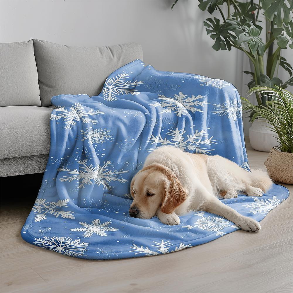 Snowflake Pattern Blanket Microfiber Flannel Cover Blanket Bedroom Living Room Sofa Soft And Comfortable Home Decoration