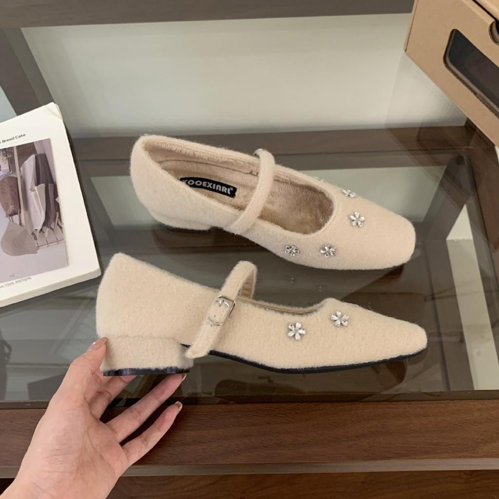 2025 autumn and winter new round head rhinestone bow light mouth soft sole women's fluff word belt fashion women's single shoes