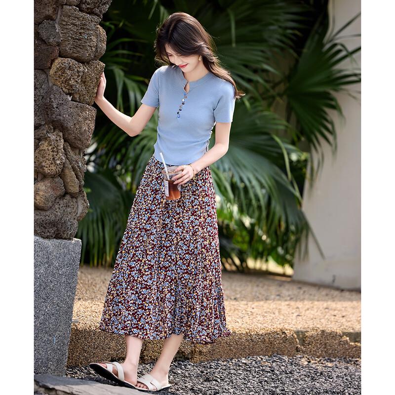 Women's Artistic Floral Pleated Knit Top and Skirt Set