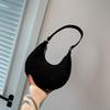 Dámská malá hobo taška Retro půlměsíc přes rameno Jednobarevná plstěná ležérní kabelka na telefon pro každodenní vycházky, práci, cestování, večírky