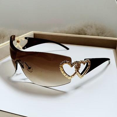 New Women'S Fashion Outdoor Street Photography Sunglasses Trendy Love Decorative Sun Glasses Spicy Girl Glasses Uv400Eyewear