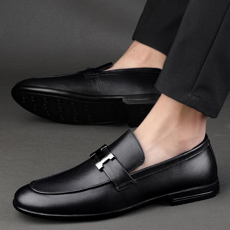 Square heel British gentleman's style driving shoes men's one-pedal leather splicing round head large set of casual shoes
