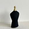 Jewelry Bust Stand Velvets Surfaces Alloy Structure Modern Design Trade Show Retail Display Accessories Organizers