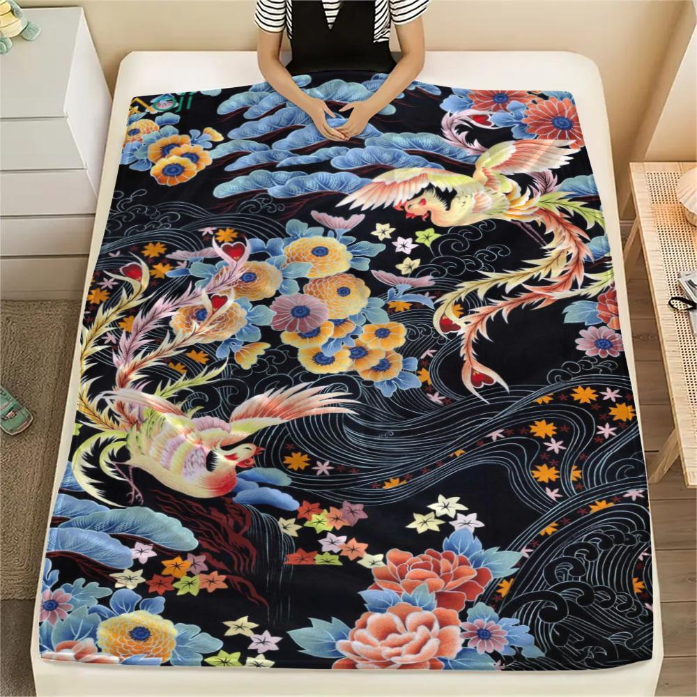 1Pc Goldfish Peacocks Print Flannel Blanket, High quality Comfortable for All Seasons, Home Decor, Warmth and Comfort, Perfect for Christmas Gifts