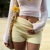 Partea inferioară (Îmbrăcăminte damă) – Pantaloni scurţi