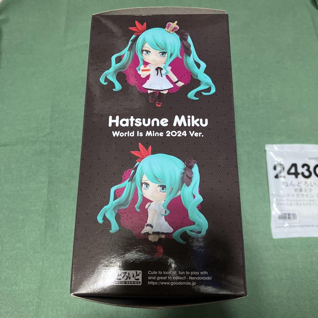 [USED] Nendoroid 2430 Hatsune Miku World Is Mine 2024 Ver. with Bonus Item