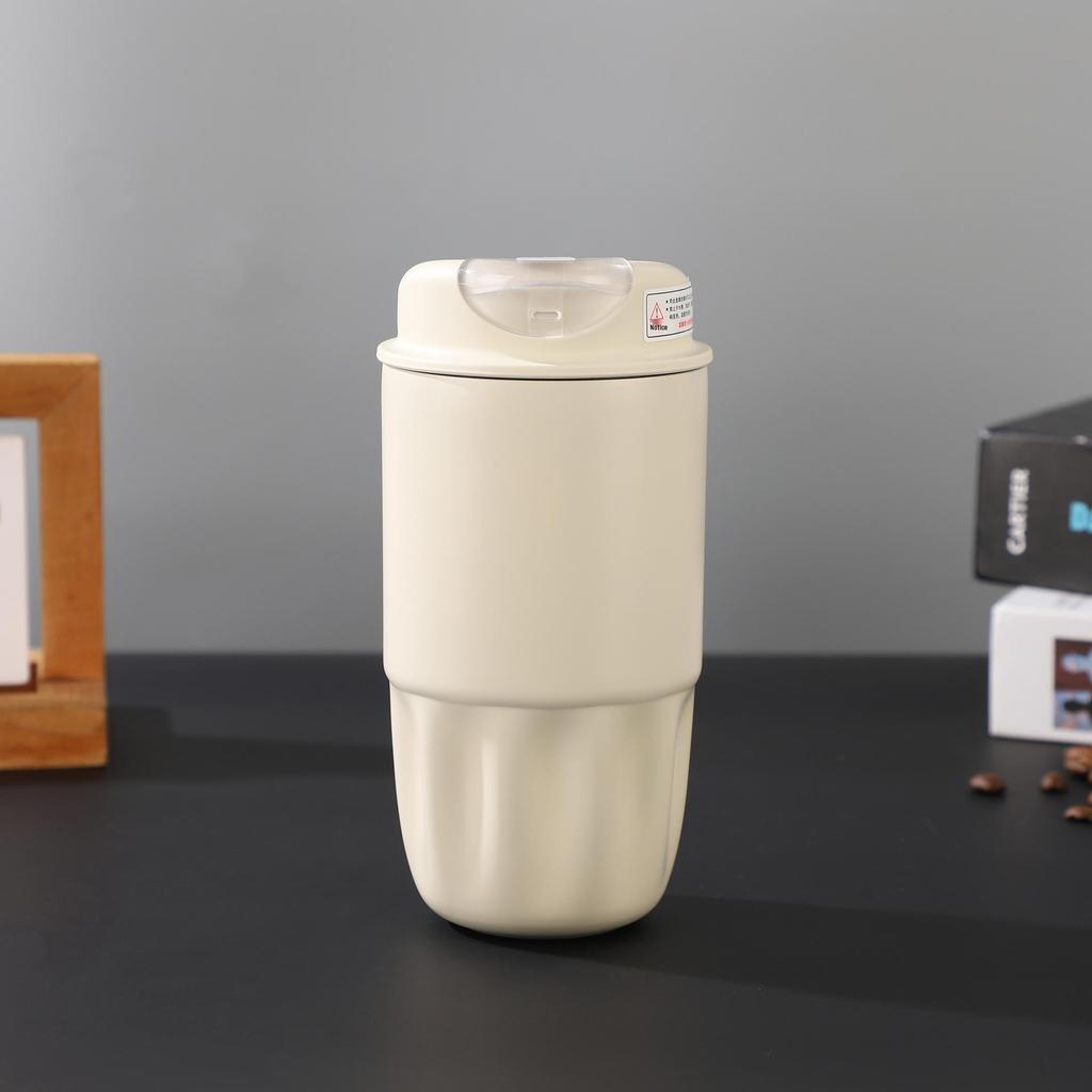 Stylish Double-Walled 316 Stainless Steel Travel Mug with Flower Petal Design