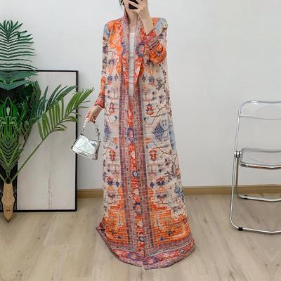Elegant 2024 Women's Summer Pleated Loose Trench Coat: Plus Size, Middle Eastern Style, Trendy Printed Cardigan Robe