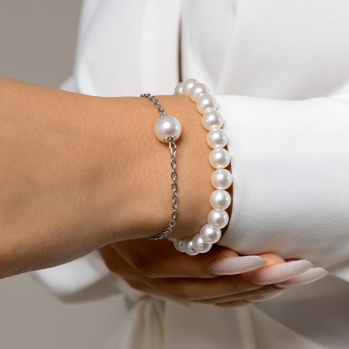 

Retro temperament stacked with simple chain jewelry, fashionable beaded imitation pearl bracelet золотий