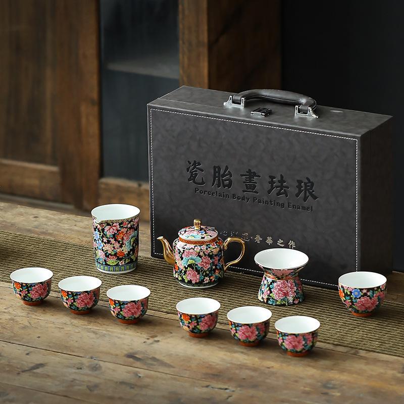 

Эмалевый чайный сервиз в дворцовом стиле Ваньхуа Чайная чаша Керамический Белый фарфор Чаша Гунфу Саньцай Крышка-чаша Чайная чашка Чайная чаша Набор