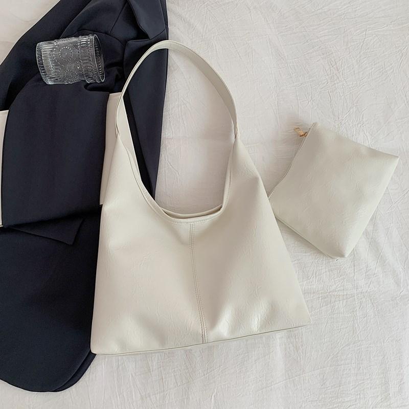Soft surface large capacity fashion temperament commuter shoulder mother and child bag winter new versatile underarm bag tote bag