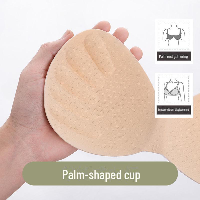 "Top bez ramínek s push-up efektem": Protiskluzové, Bez kostic, Krásný design zad"