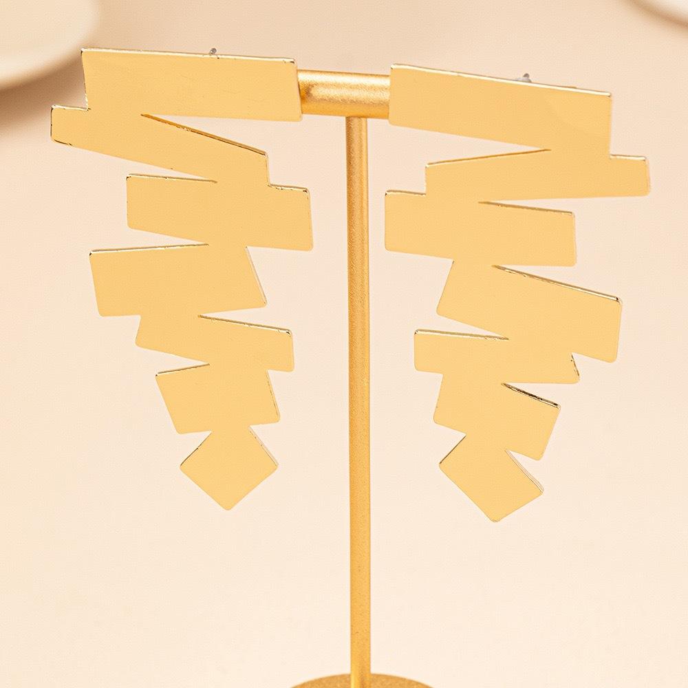 Fashion Personality Geometric Irregular Ladder Trend Temperament Versatile Jewelry Earrings Earrings