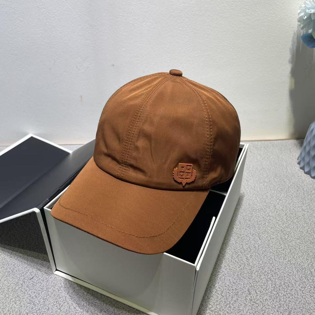 European and American spring new loose leisure curved brim cap men's and women's simple business style sunshade windproof four-season baseball cap