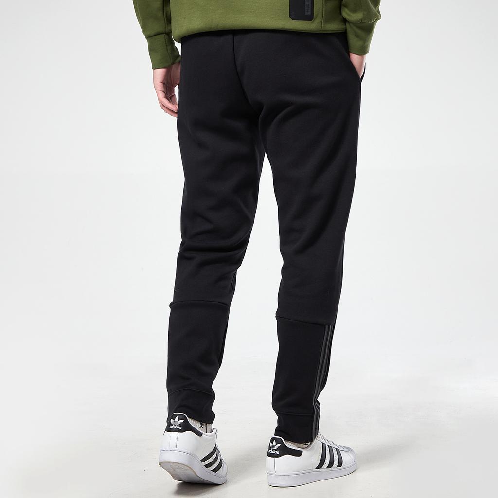 adidas Essential Slim-Fit İpli Erkek Pantolon Siyah GP8609