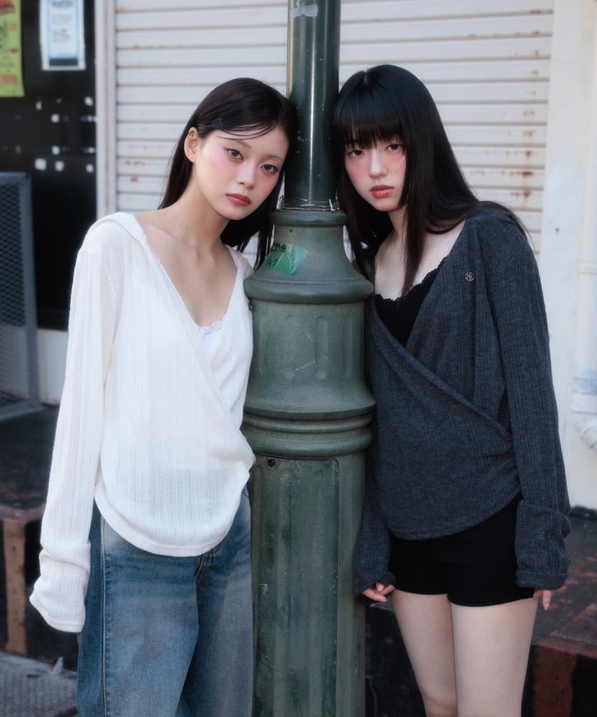 ROSEFRANTZ Wrap Shirring Hood Long Sleeve [Ivory]